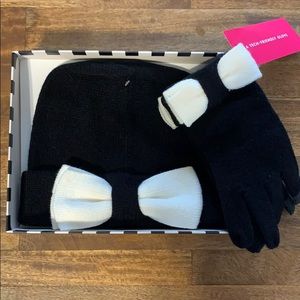 ♠️ Kate Spade hat and glove gift set